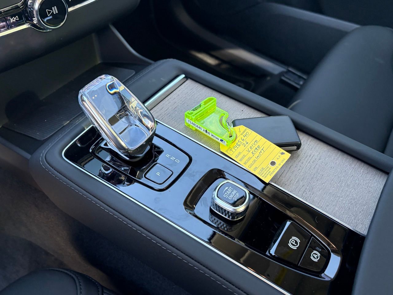 New 2026 Volvo XC90 T8 Plus w/ Protection Package Premier image 15