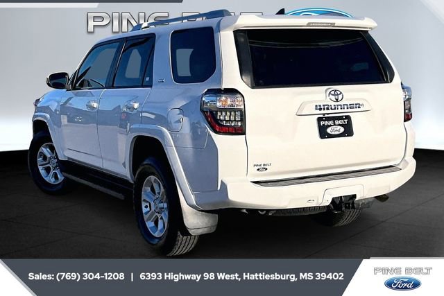 Used 2016 Toyota 4Runner SR5 image 2
