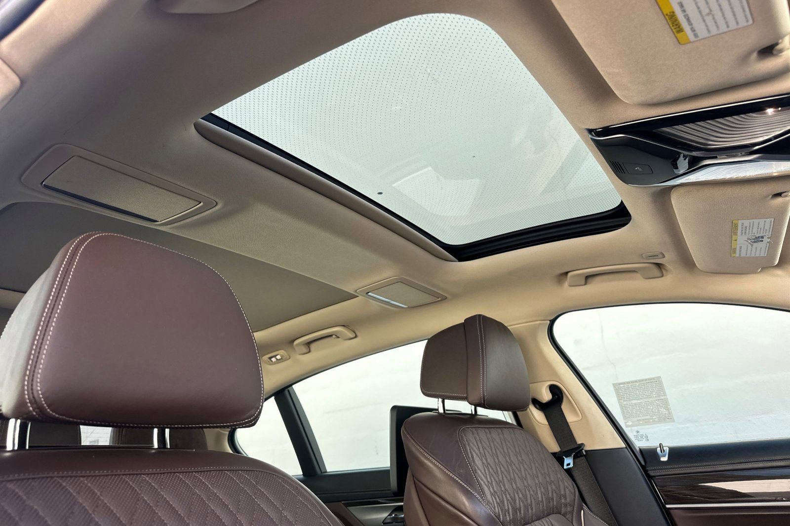 Used 2018 BMW 750i 750i image 16