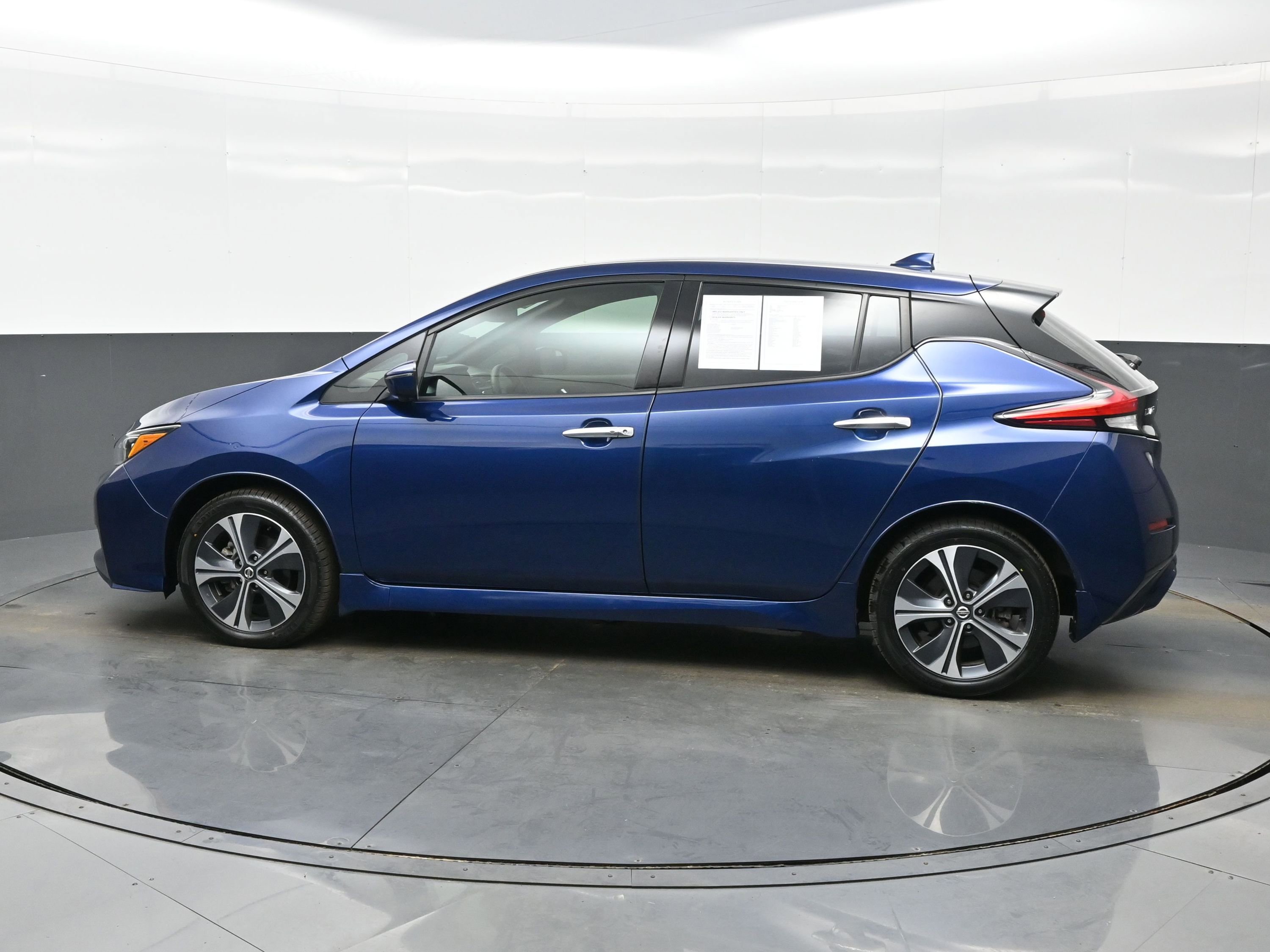 Used 2022 Nissan Leaf SL Plus image 3