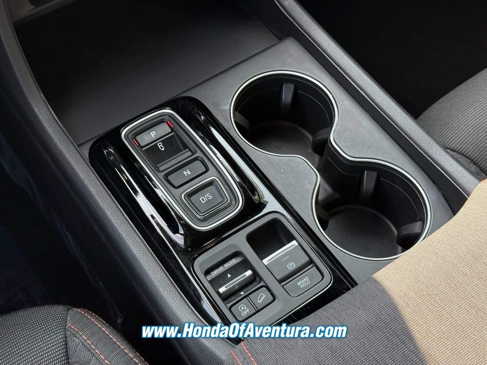 Certified 2023 Honda Pilot Sport image 18
