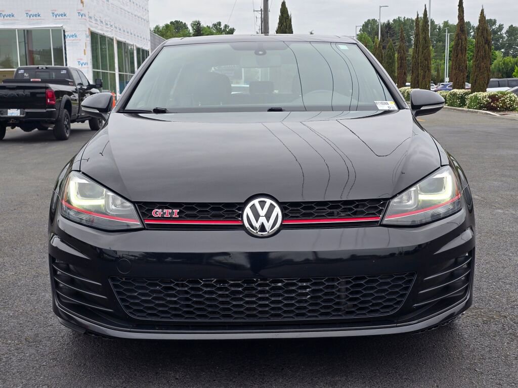 Used 2016 Volkswagen GTI SE w/ Lighting Package (SEL) FWD image 9