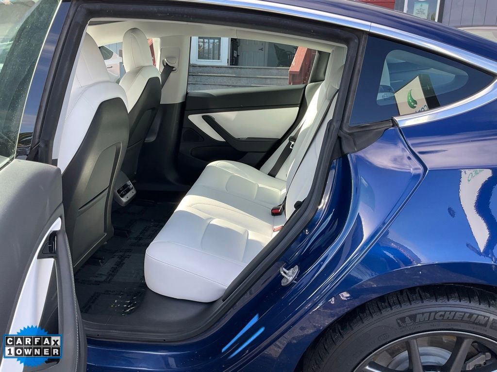 Used 2019 Tesla Model 3 Long Range AWD/4WD image 7