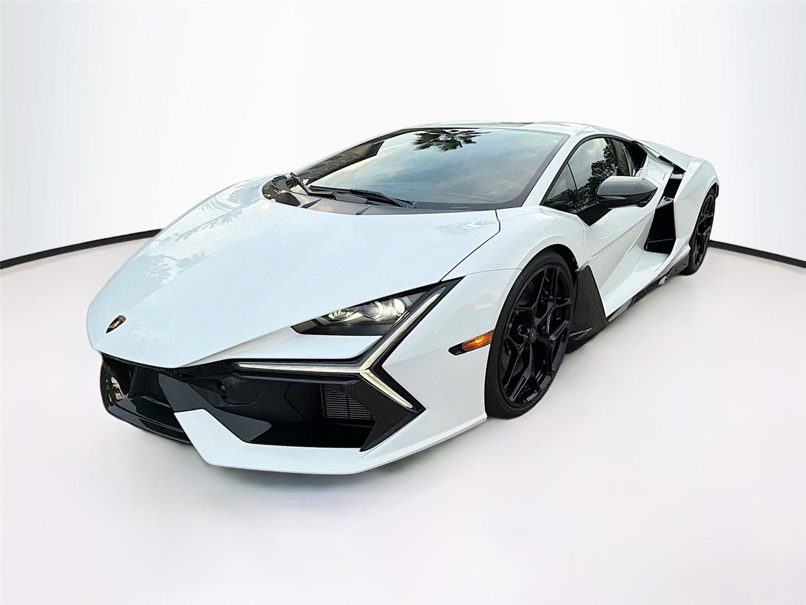 Used 2024 Lamborghini Revuelto image 37
