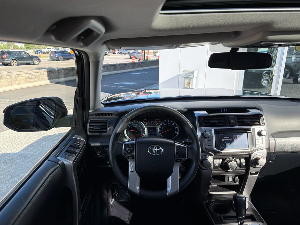 Used 2018 Toyota 4Runner SR5 Premium AWD/4WD image 14