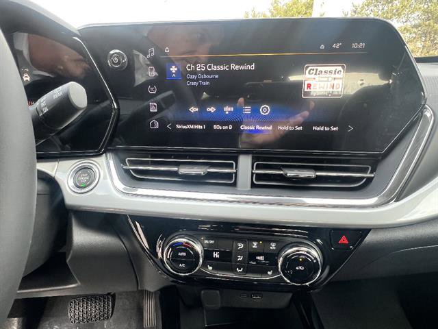 New 2026 Chevrolet Trax LT w/ Driver Confidence Package image 13