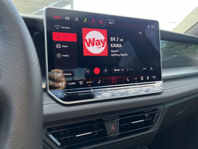 New 2026 Volkswagen Tiguan SE R-Line FWD image 21