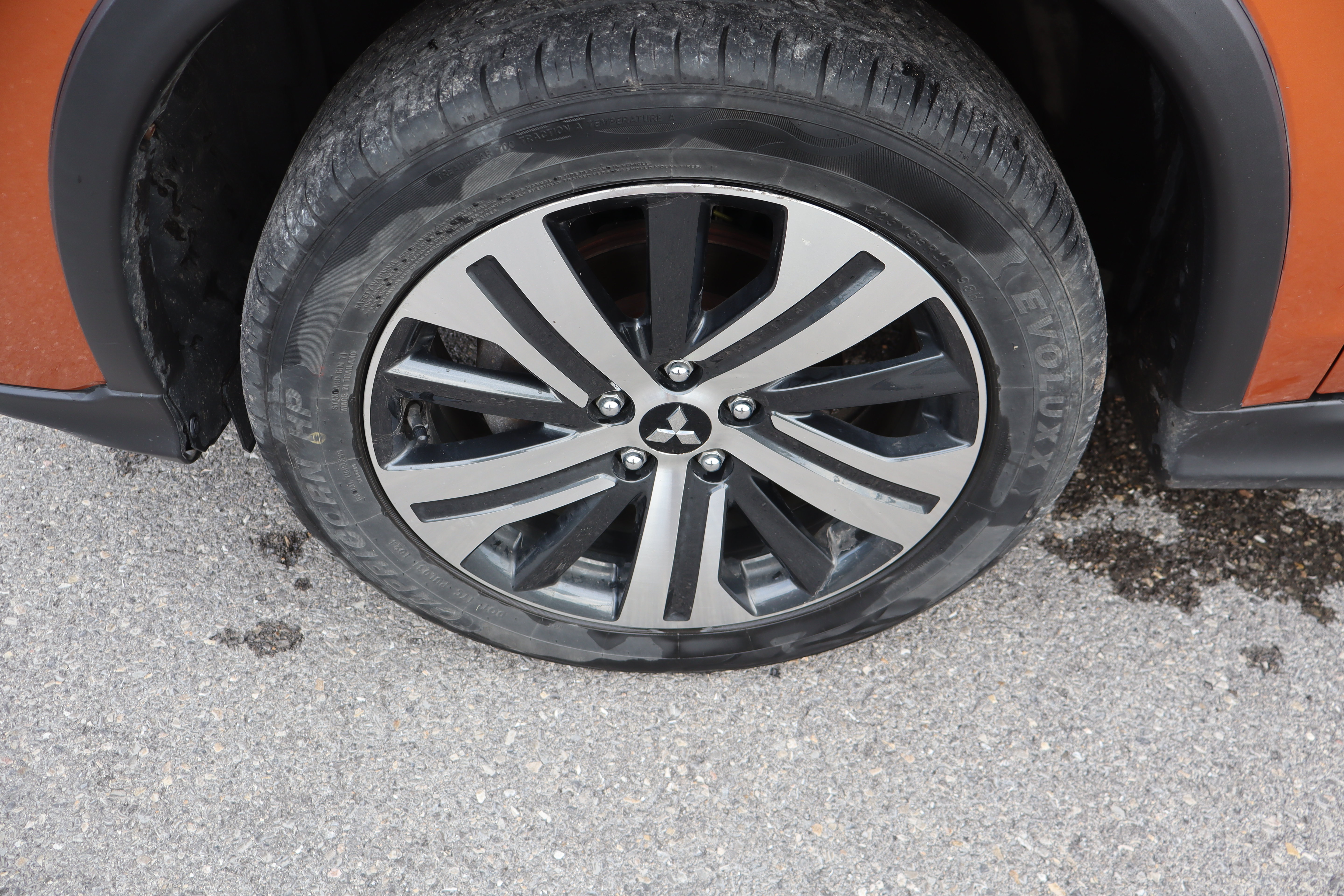 Used 2020 Mitsubishi Outlander Sport SE AWD/4WD image 14