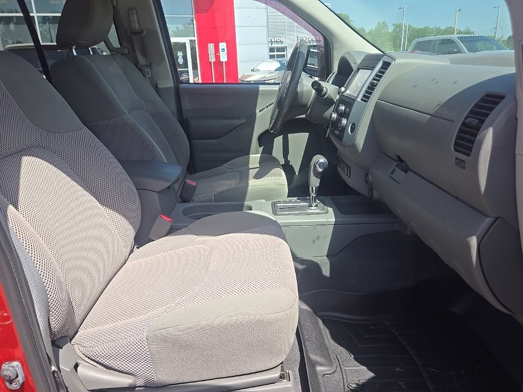 Used 2019 Nissan Frontier SV w/ Value Truck Package AWD/4WD image 20