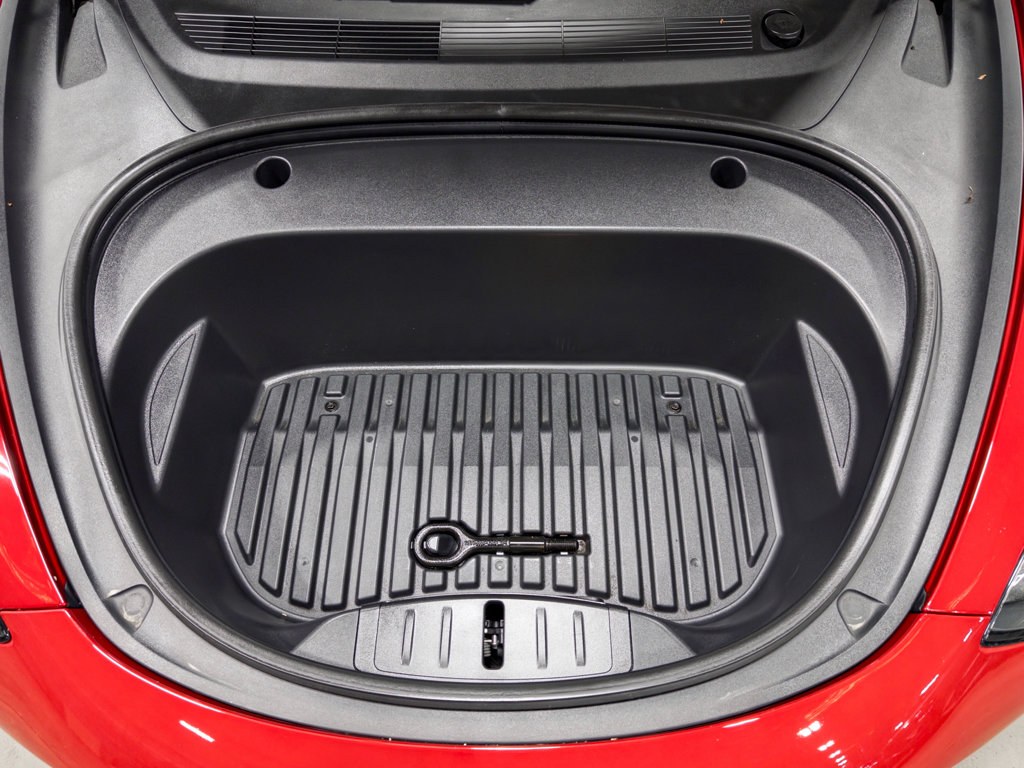 Used 2022 Tesla Model 3 Performance image 24