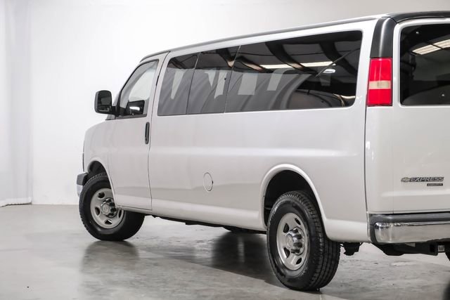 Used 2012 Chevrolet Express 3500 LT w/ LT Preferred Equipment Group image 18