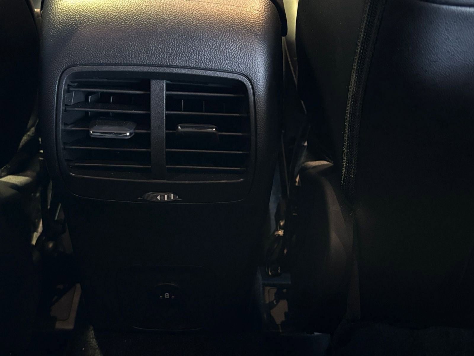 Used 2025 Ford Escape ST-Line image 25
