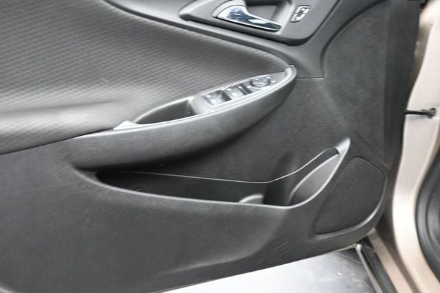 Used 2024 Chevrolet Malibu LT FWD image 15