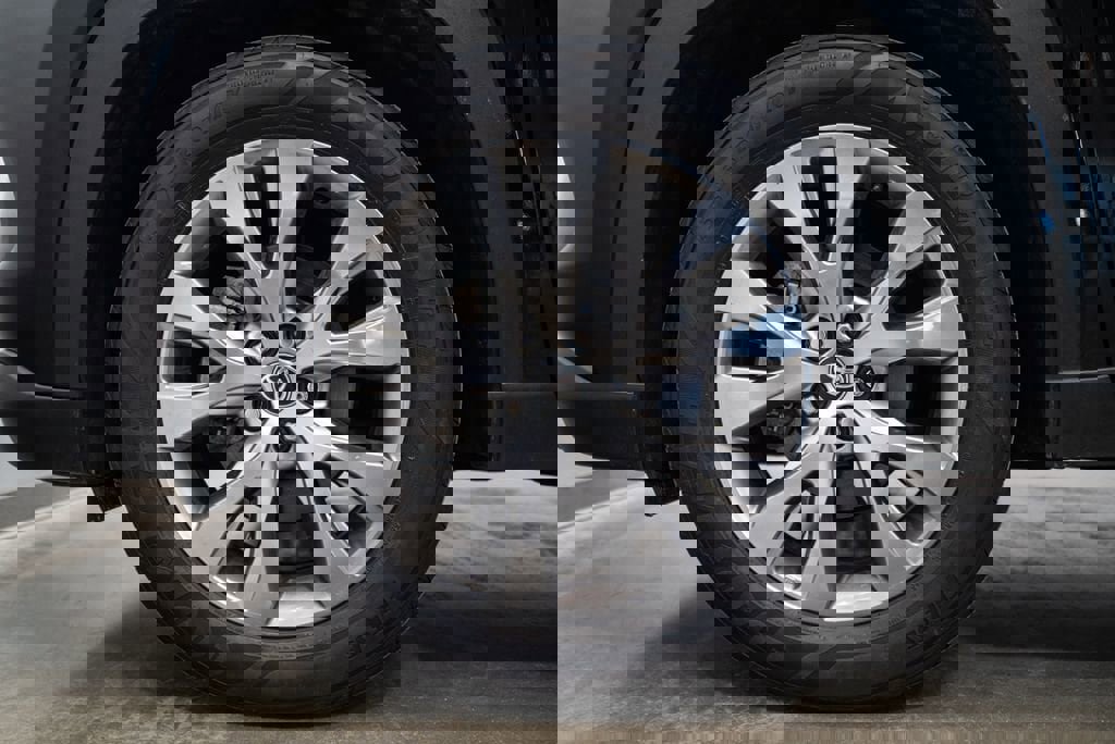 Certified 2025 Toyota Grand Highlander AWD image 11