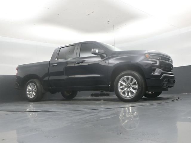 Used 2024 Chevrolet Silverado 1500 RST AWD/4WD image 37