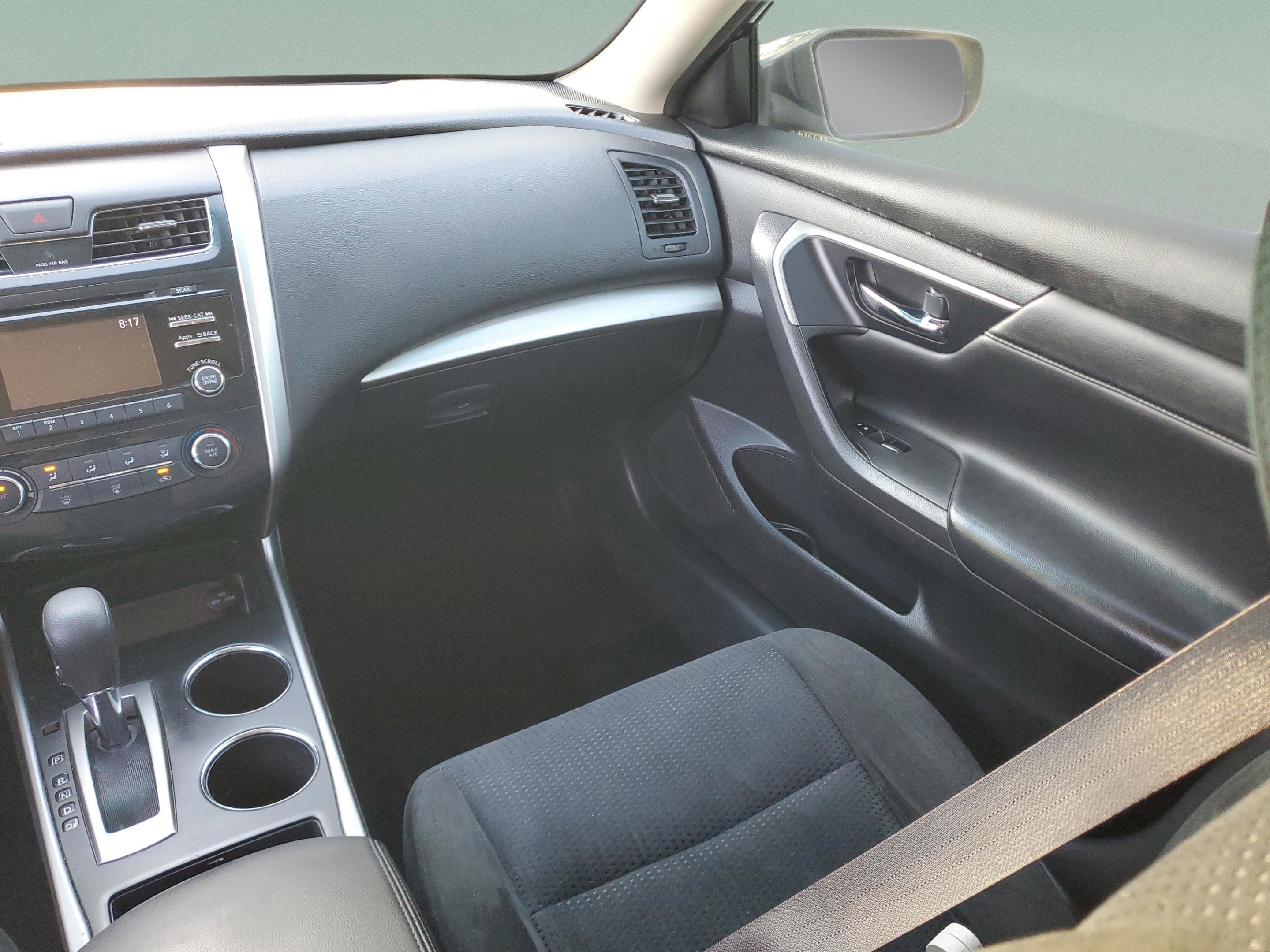 Used 2015 Nissan Altima 2.5 S w/ Special Edition Package FWD image 12