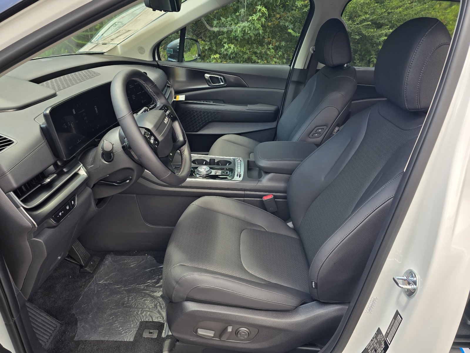 New 2027 Kia Carnival SX Prestige FWD image 5