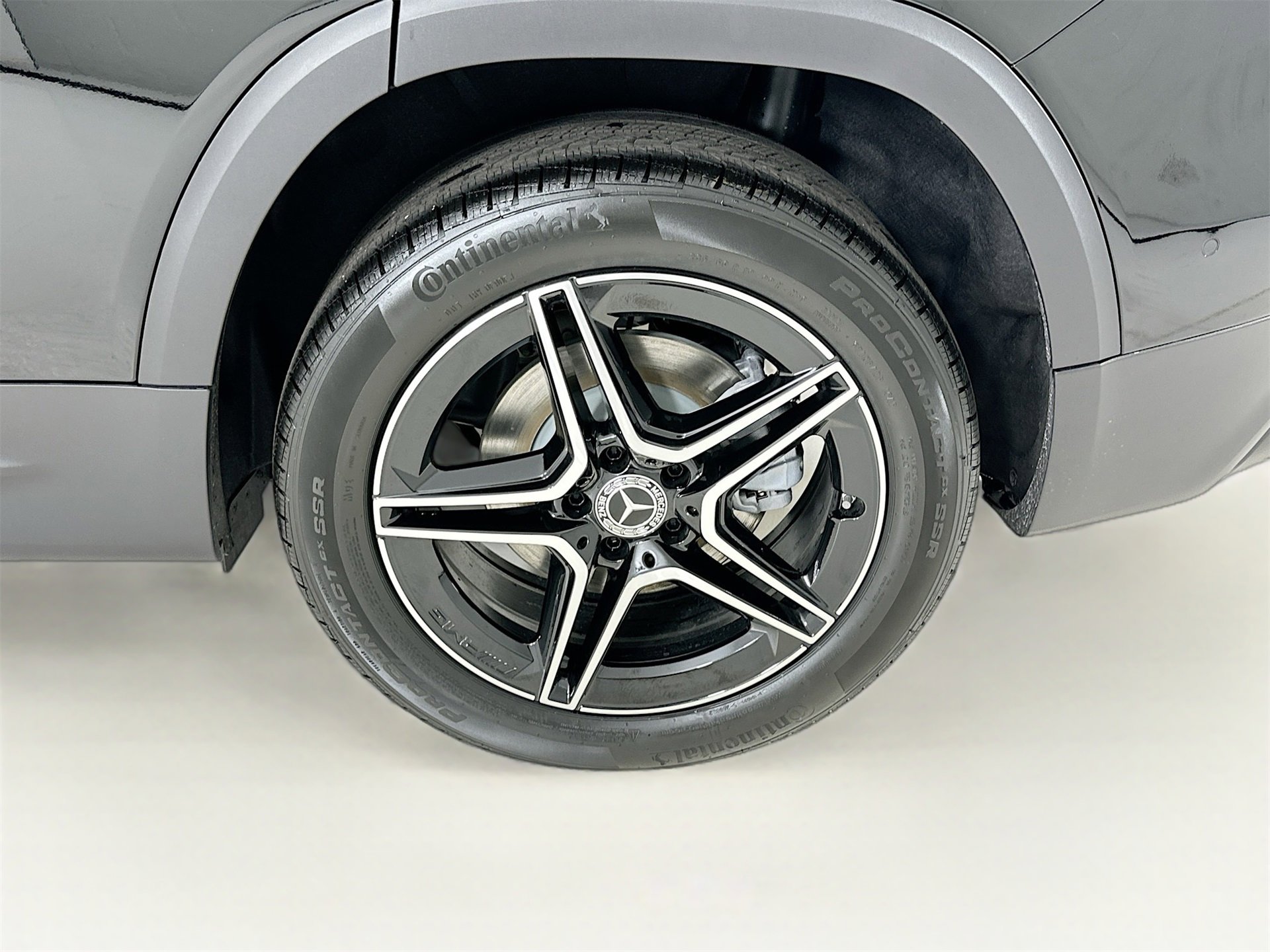 New 2026 Mercedes-Benz GLB 250 image 33