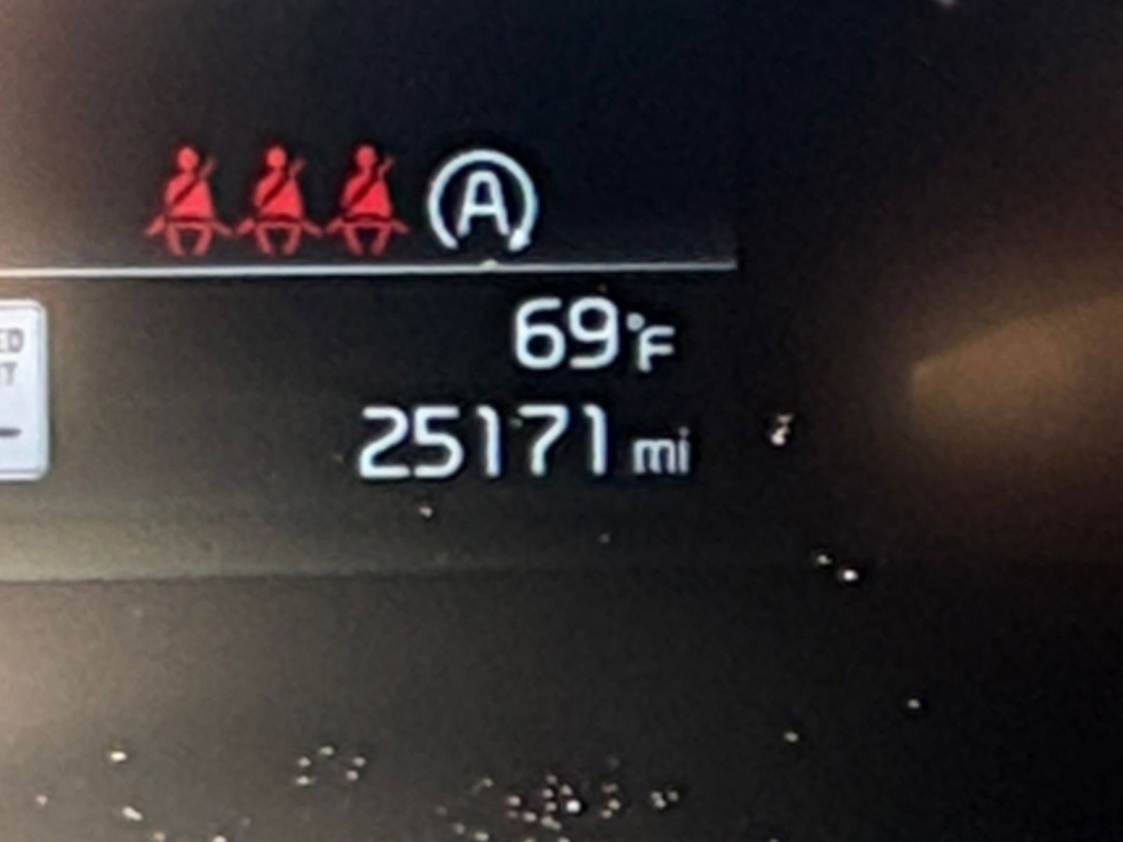 Used 2025 Kia Sportage LX image 39