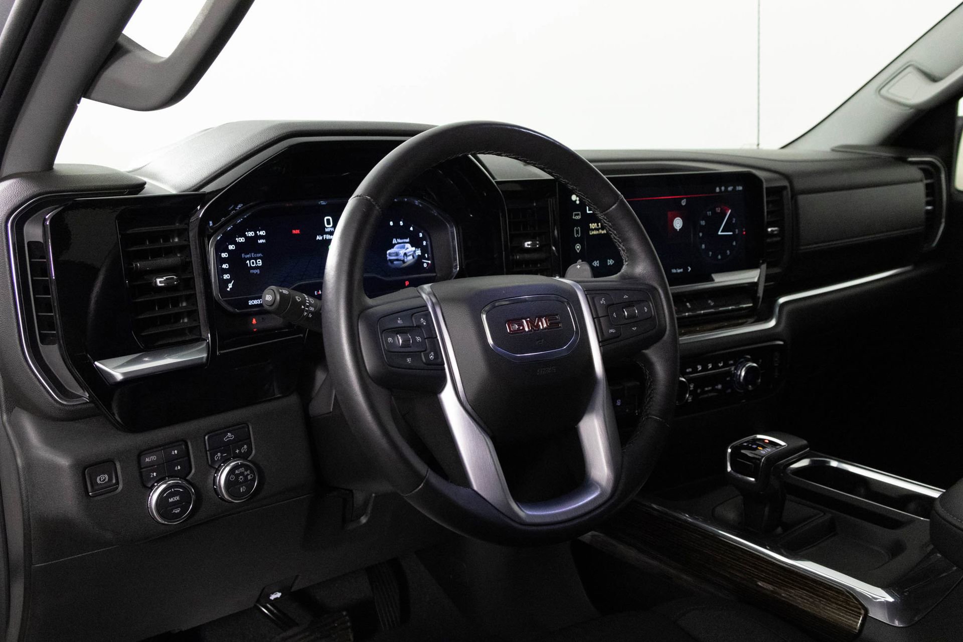 Certified 2022 GMC Sierra 1500 Elevation w/ X31 Off-Road Package image 47