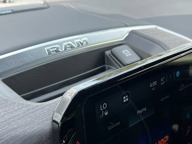 Used 2025 RAM 1500 Laramie w/ Advanced Safety Group II AWD/4WD image 30
