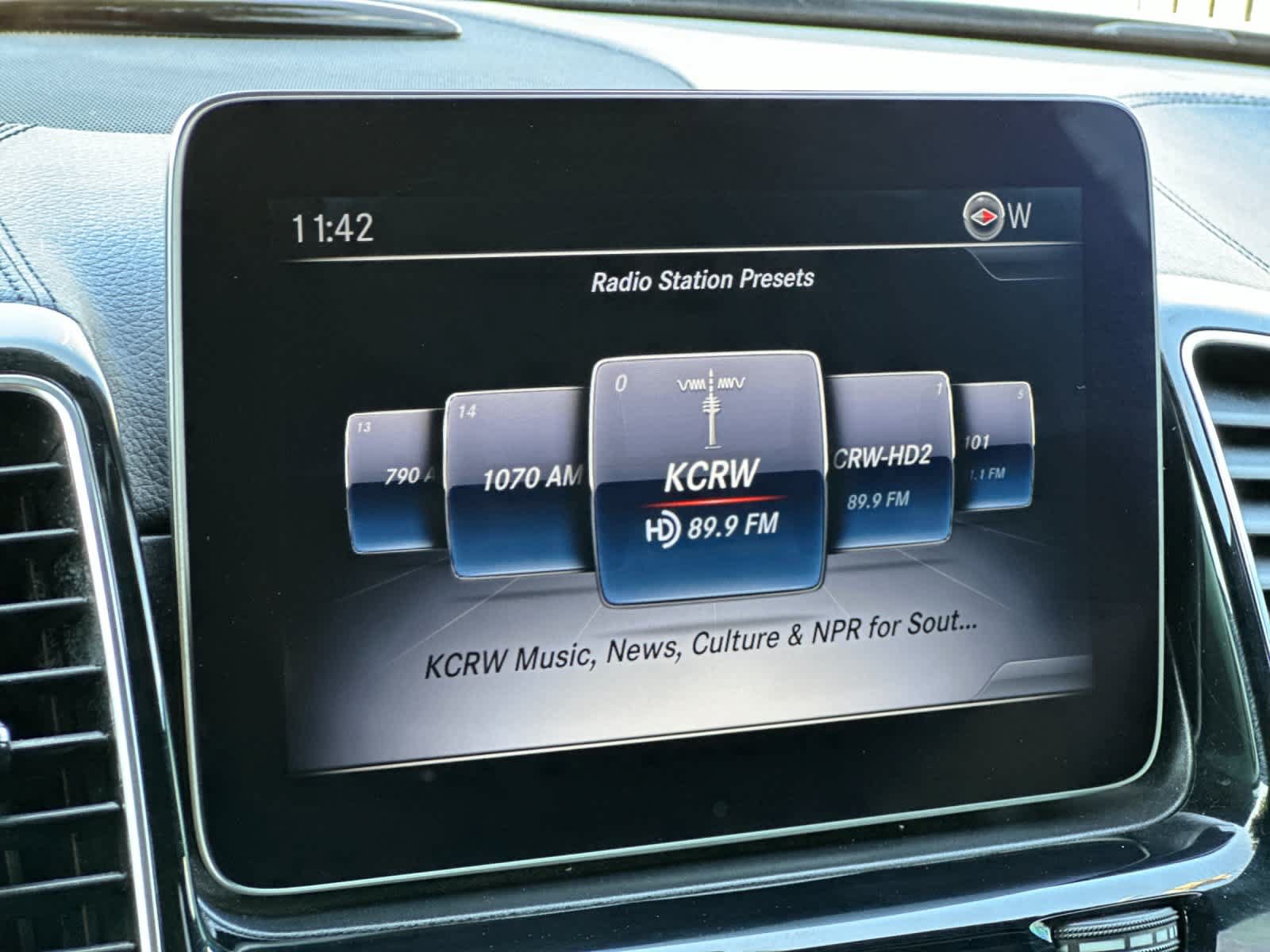Used 2019 Mercedes-Benz GLS 450 4MATIC image 21
