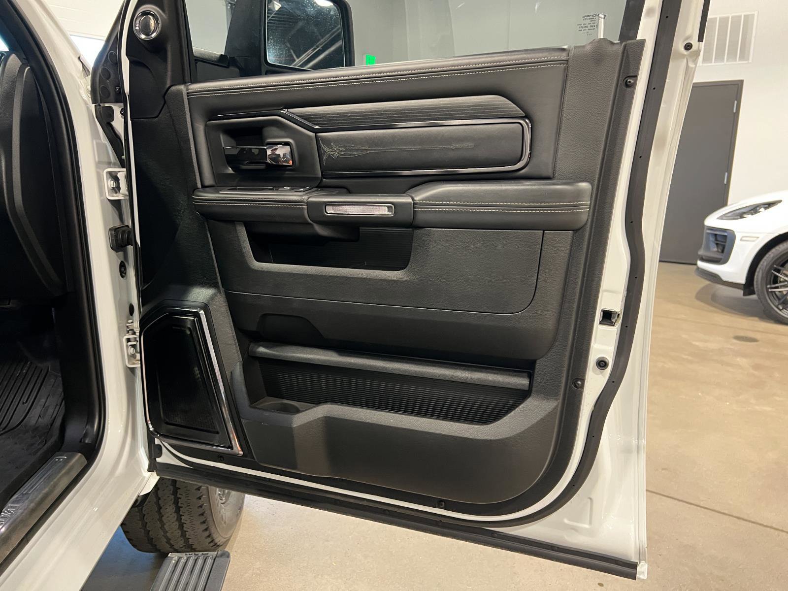 Used 2023 RAM 2500 Limited image 41