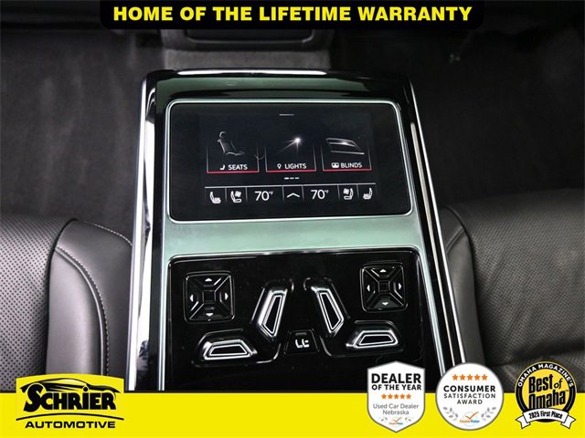 Used 2024 Audi S8 image 38