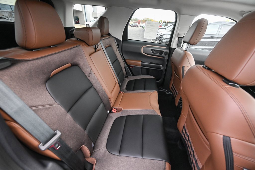 New 2025 Ford Bronco Sport Outer Banks w/ Outer Banks Tech Package+ image 24