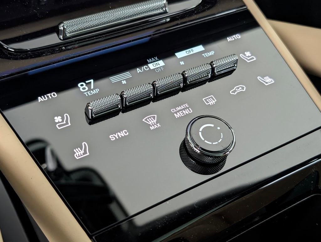 New 2026 Porsche Cayenne Coupe image 35