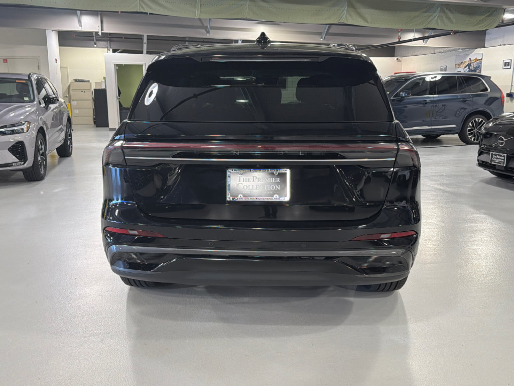 Used 2026 Lincoln Nautilus Reserve w/ Jet Appearance Package AWD/4WD image 5