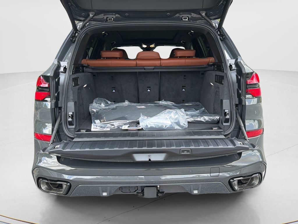 New 2026 BMW X5 xDrive40i w/ M Sport Package image 18