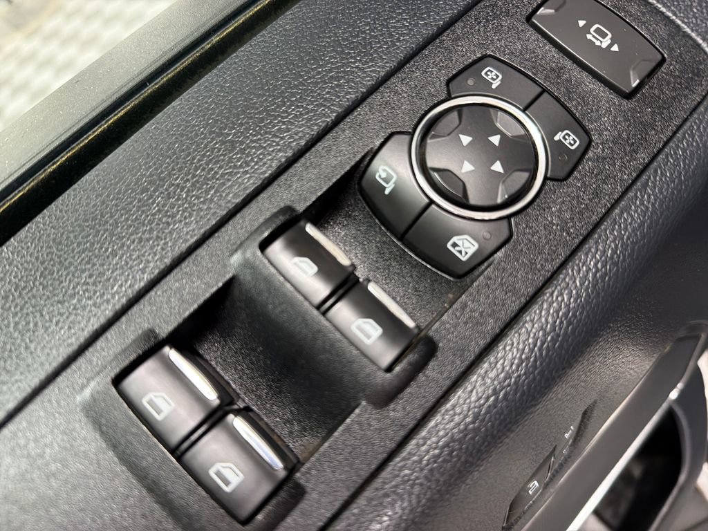 Used 2022 Ford F250 Lariat w/ Lariat Value Package image 15