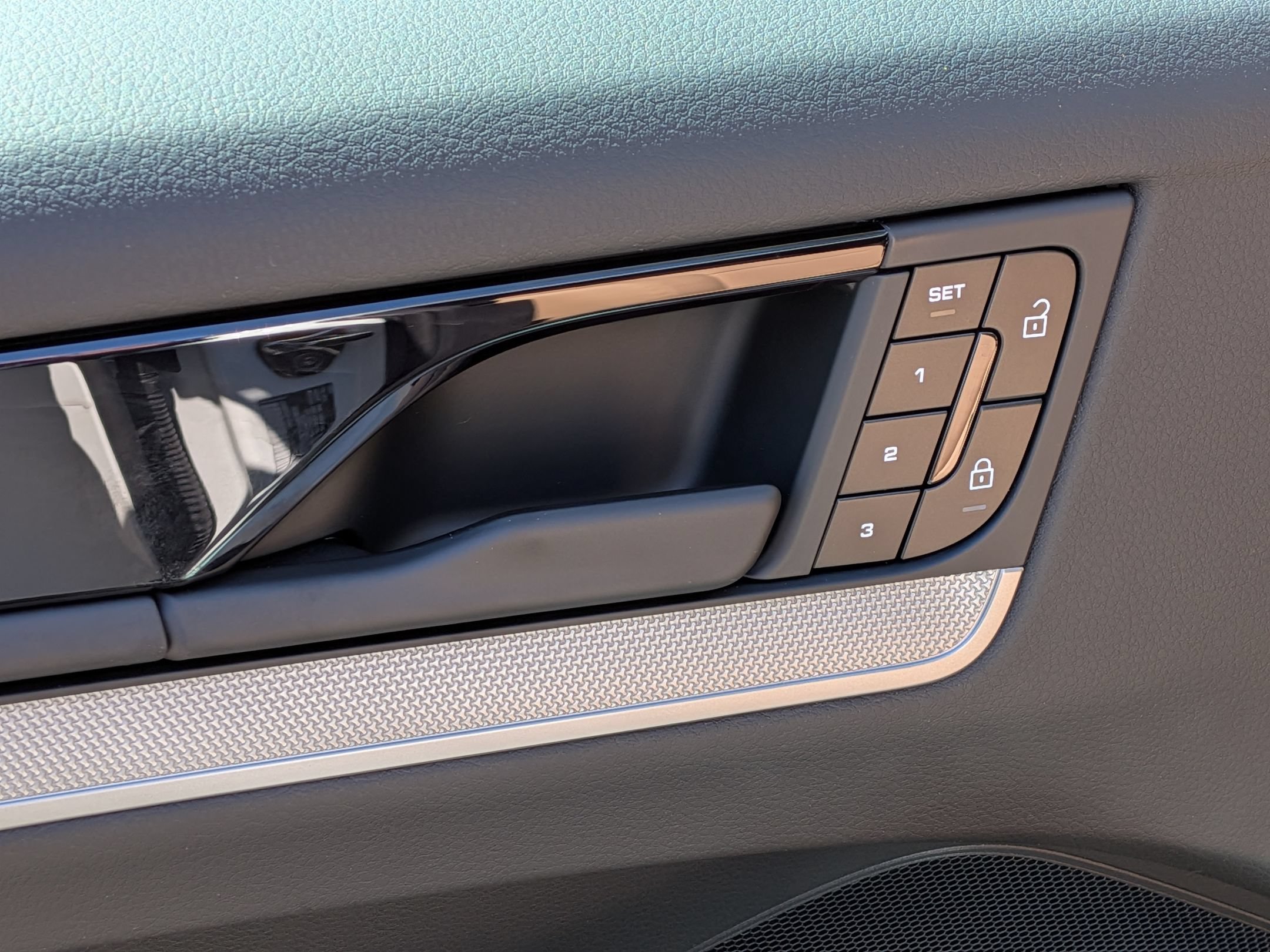 New 2026 Porsche Cayenne AWD/4WD image 23