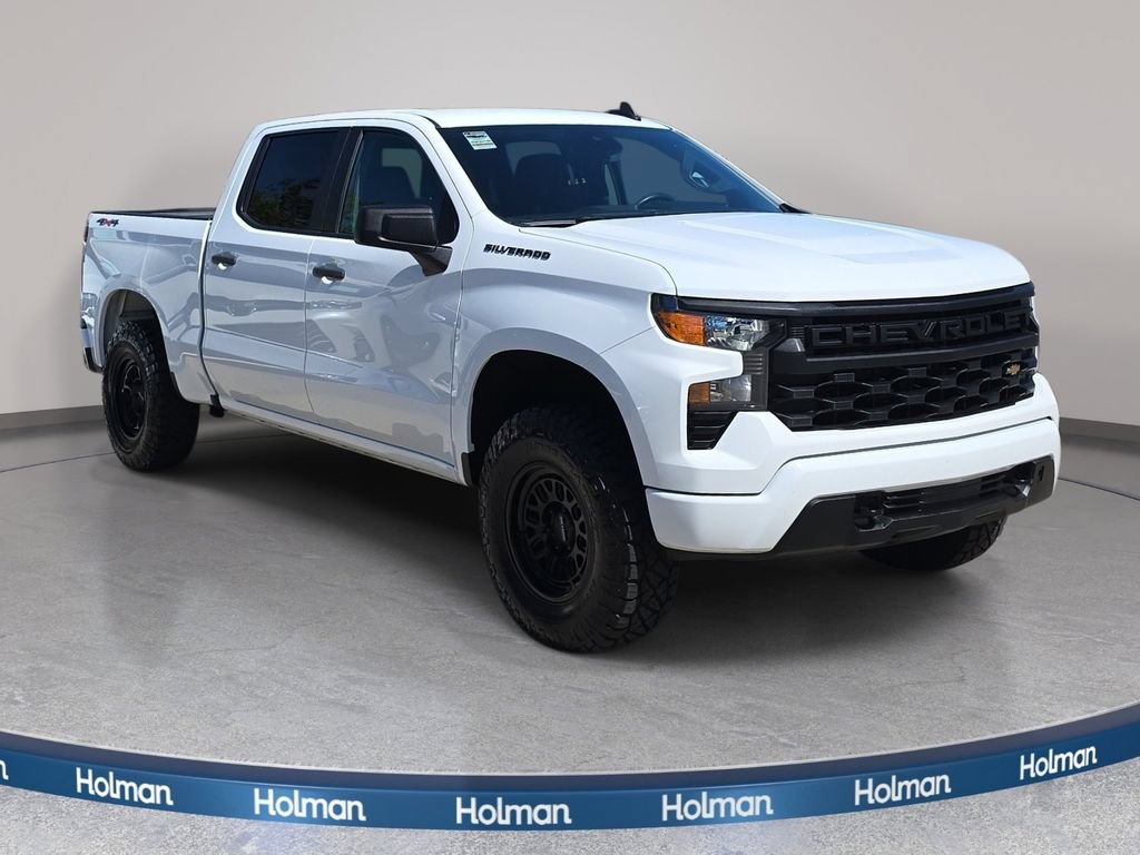 Used 2022 Chevrolet Silverado 1500 Custom AWD/4WD image 4