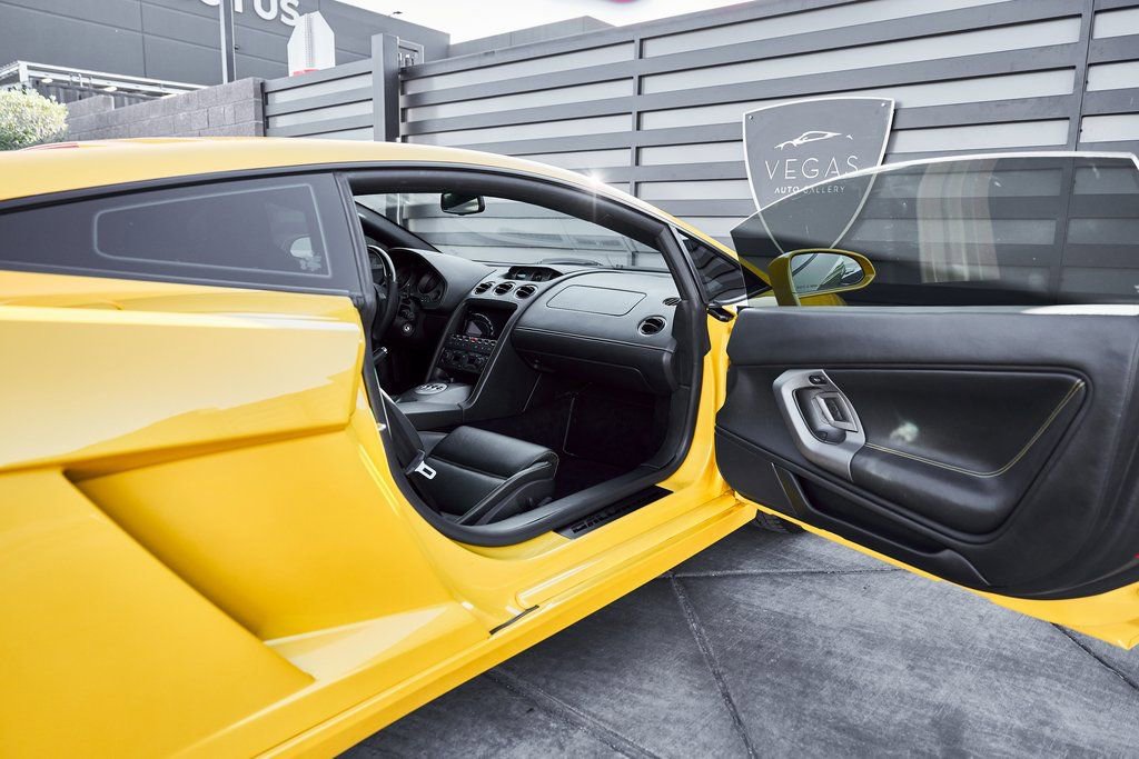 Used 2005 Lamborghini Gallardo image 31