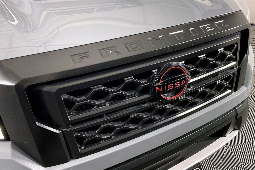 Used 2023 Nissan Frontier Pro-X w/ Technology Package image 39