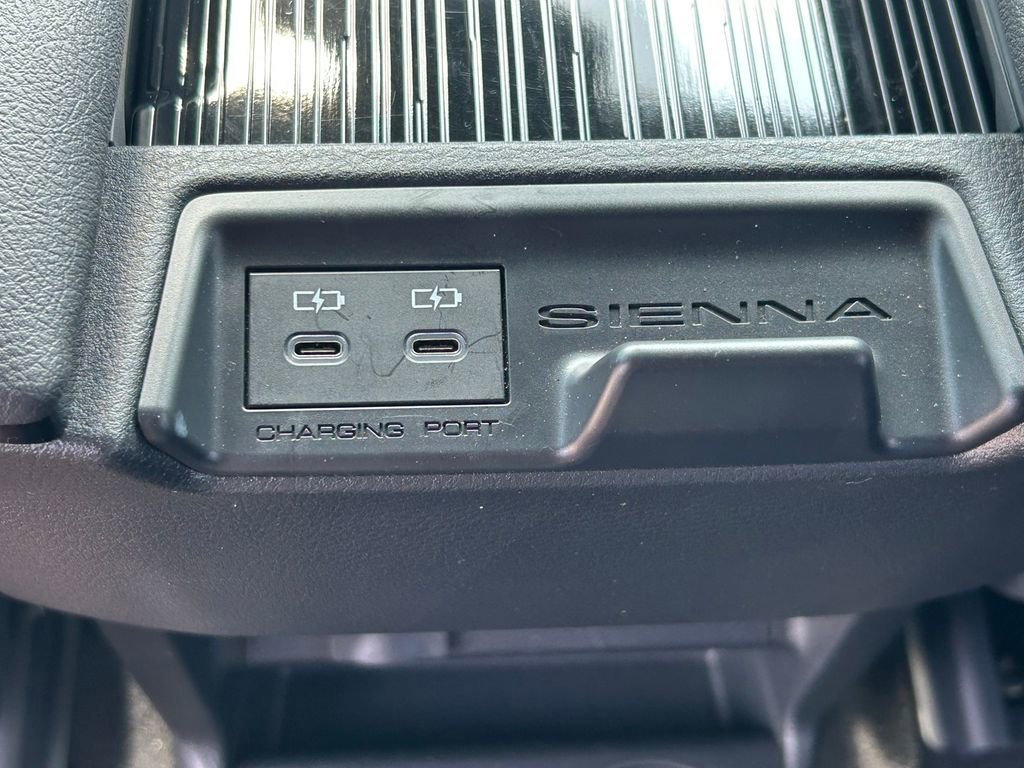 Certified 2025 Toyota Sienna XSE w/ XSE Plus Package FWD image 24
