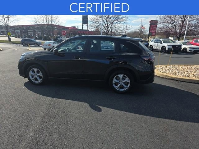 Used 2023 Honda HR-V LX image 9