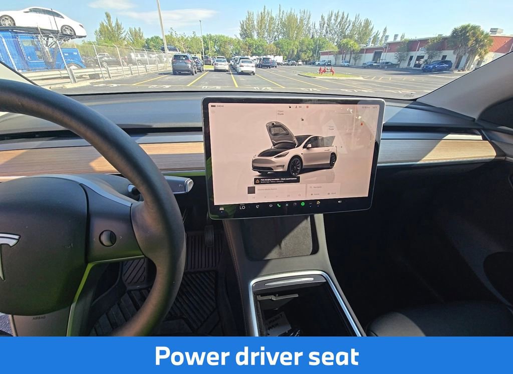 Used 2023 Tesla Model Y Long Range image 14