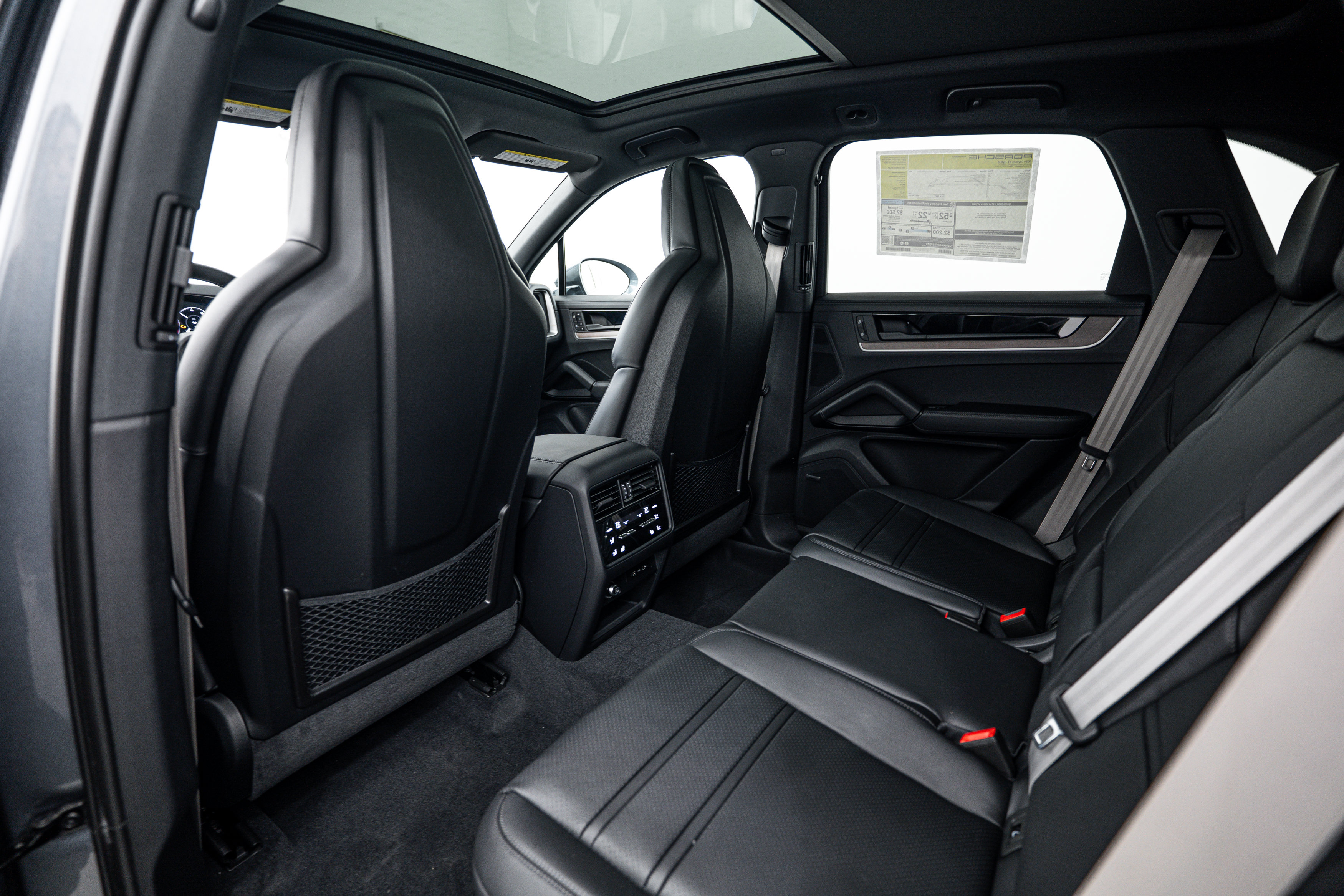 New 2026 Porsche Cayenne S AWD/4WD image 25