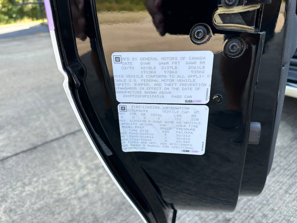 Used 1993 Chevrolet Camaro Z28 image 33