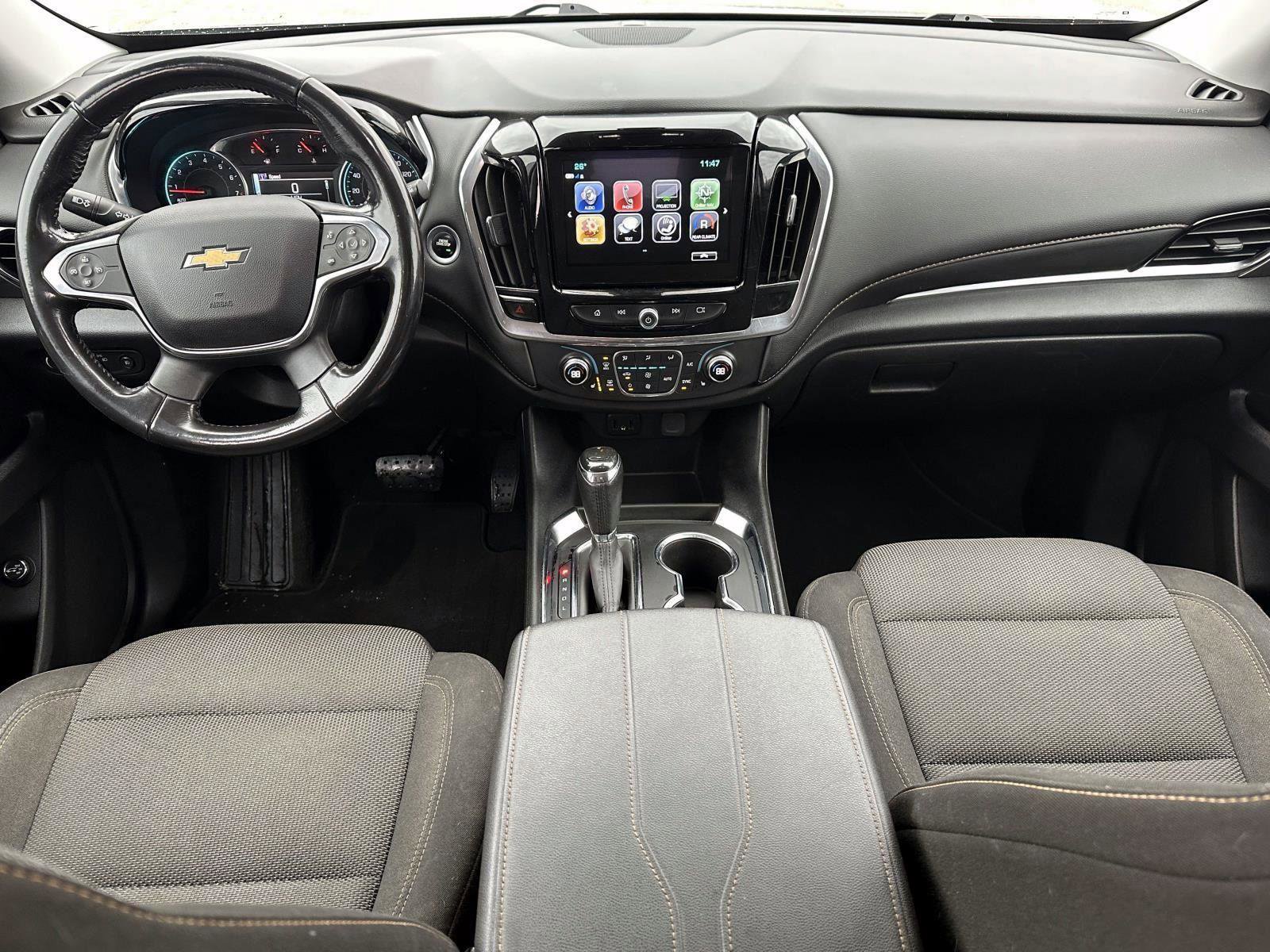 Used 2019 Chevrolet Traverse LT image 13