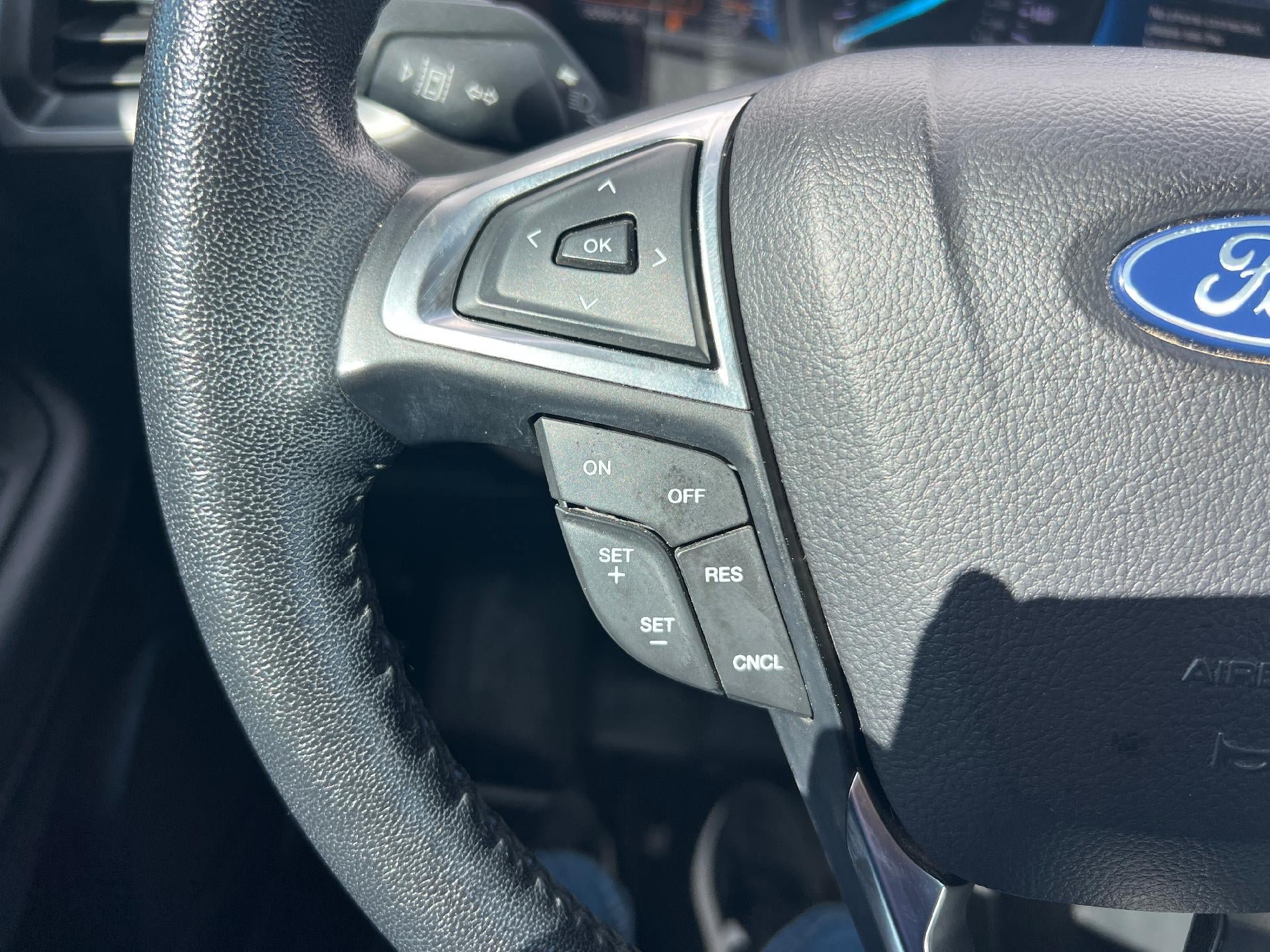 Used 2023 Ford Edge SEL w/ Sport Appearance Package AWD/4WD image 21