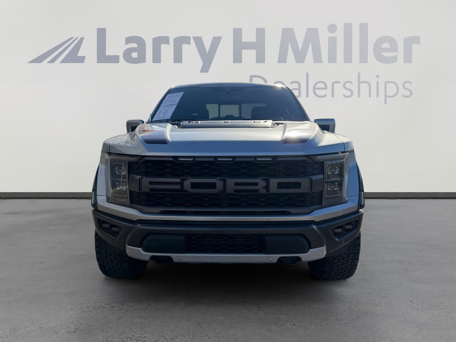 Used 2022 Ford F150 Raptor w/ Equipment Group 801A High AWD/4WD image 8