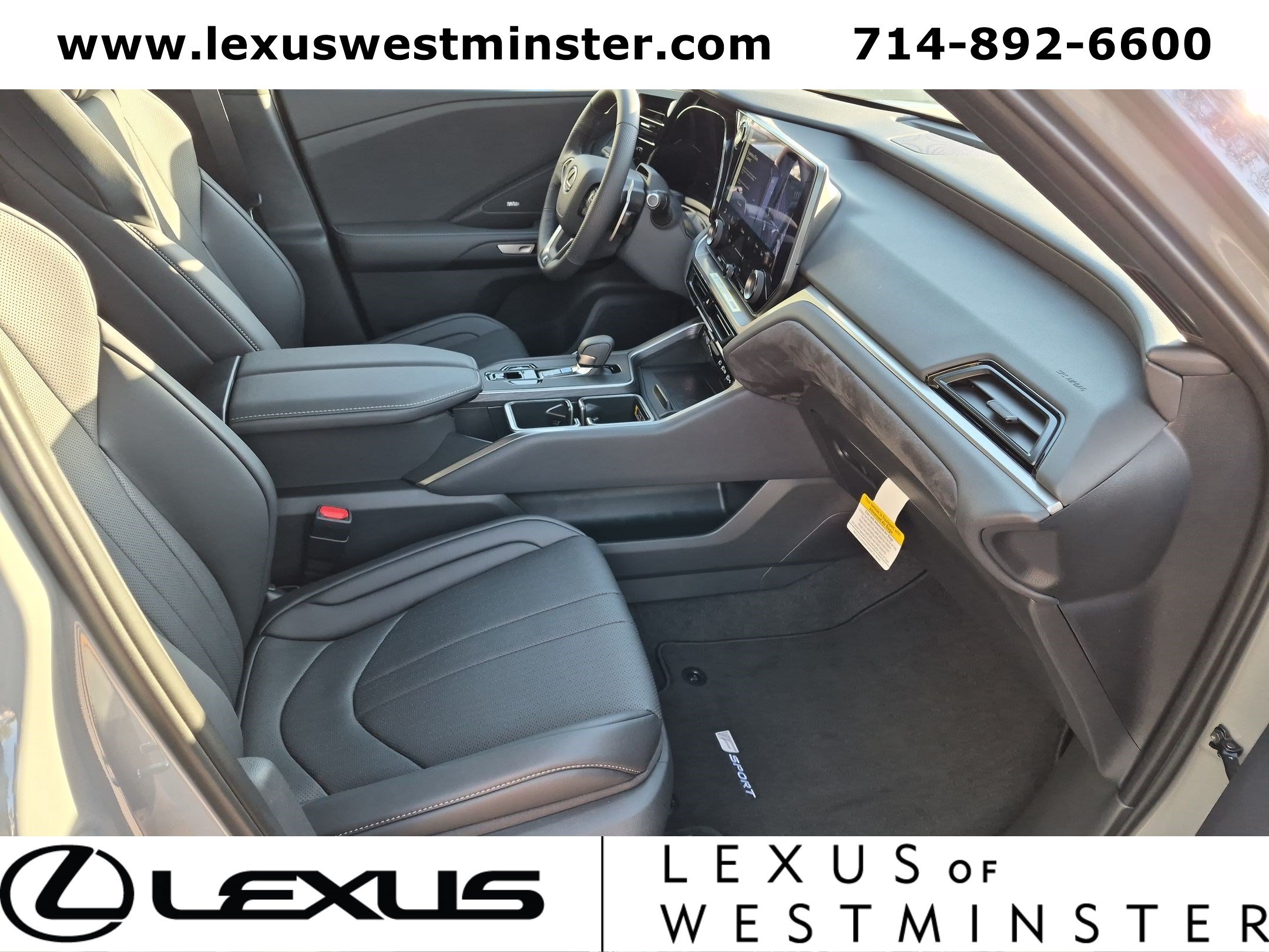 New 2026 Lexus TX 500h AWD image 4