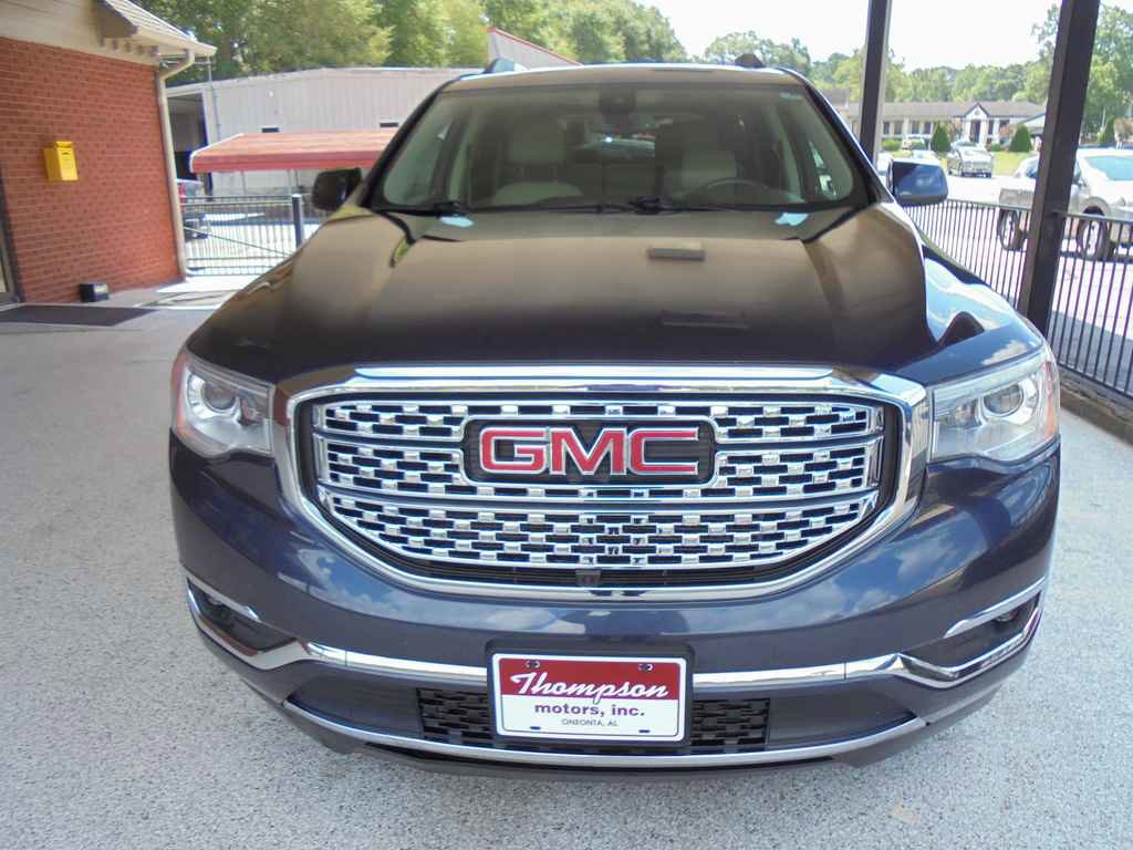 Used 2019 GMC Acadia Denali w/ Technology Package image 3