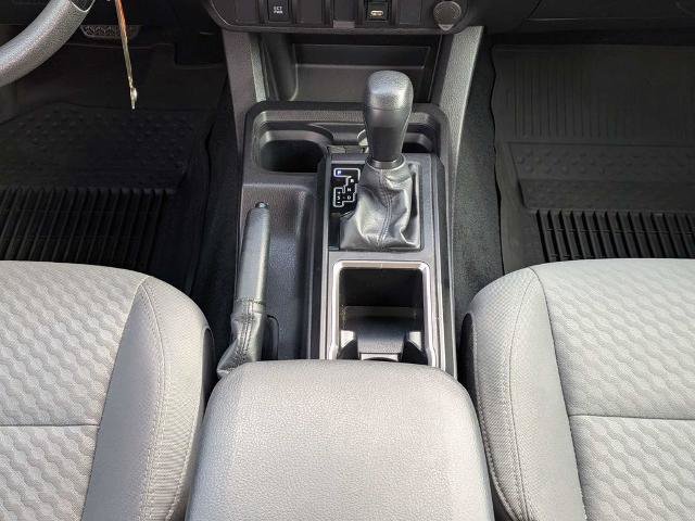Used 2022 Toyota Tacoma SR AWD/4WD image 18