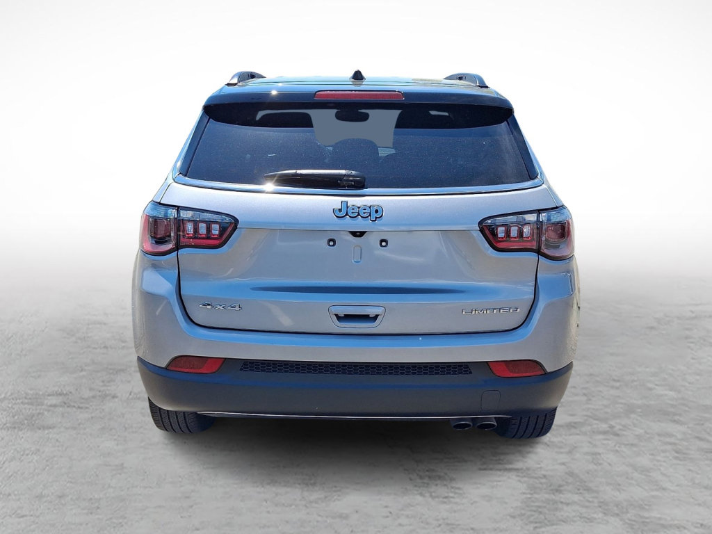 Used 2022 Jeep Compass Limited AWD/4WD image 4