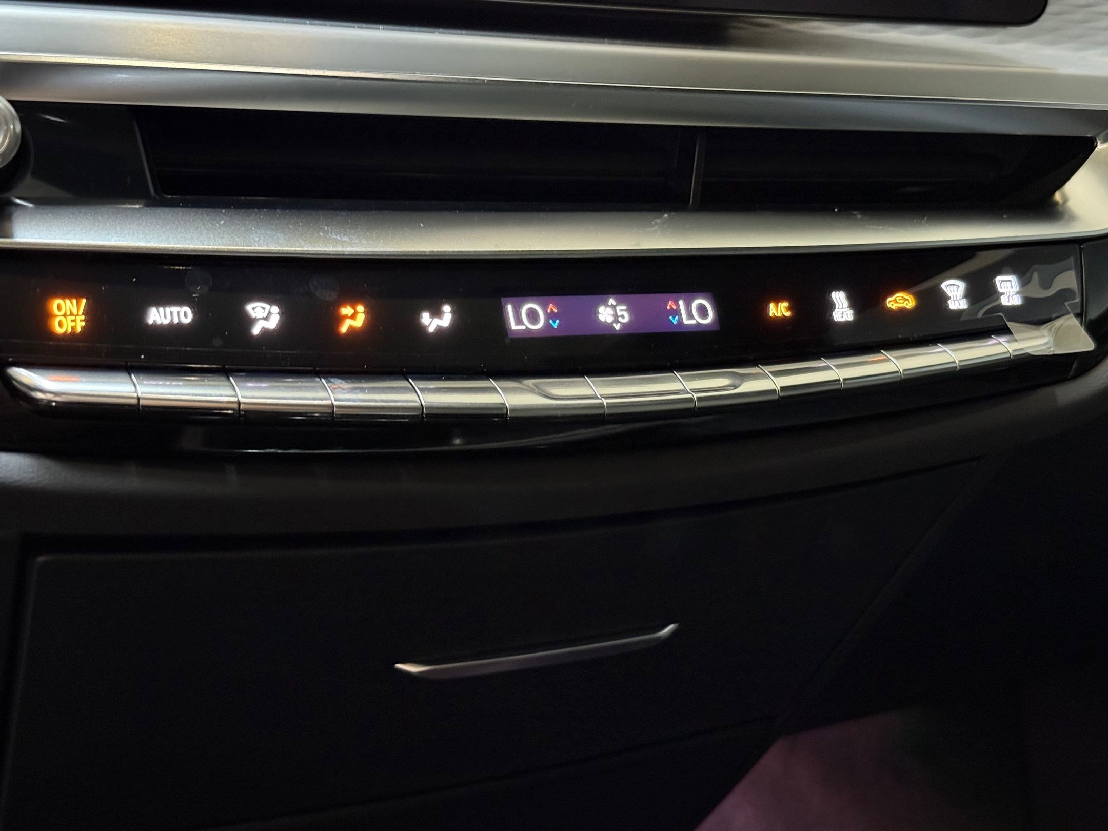 New 2025 Cadillac Lyriq Sport image 34